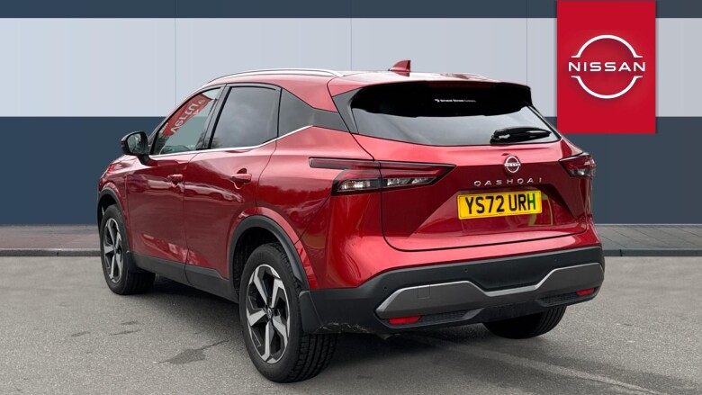 Nissan Qashqai 1.3 DiG-T MH N-Connecta 5dr Petrol Hatchback